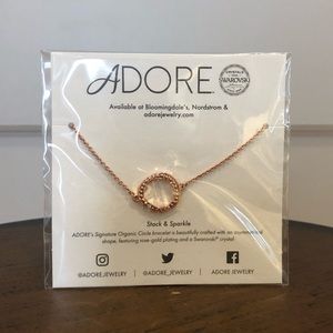 NEW!! Adore Circle Bracelet